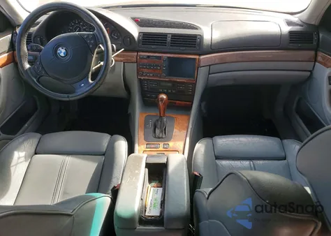 2000 BMW 740 I Automatic z USA, uszkodzony, nr VIN WBAGG834XYDN79409